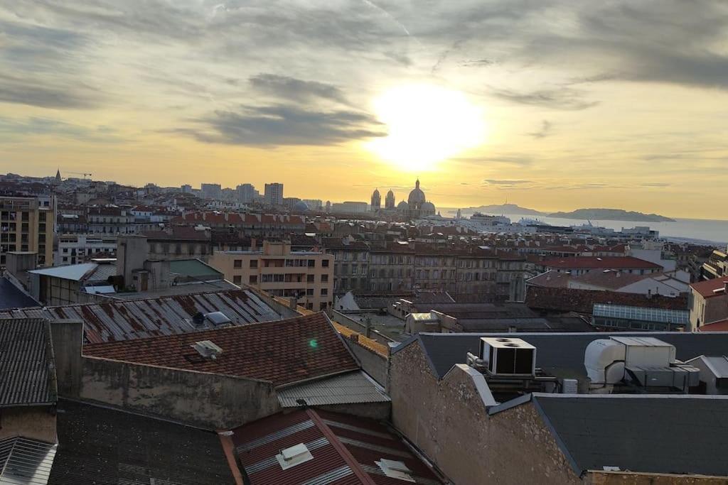 Vue Mer Et Et Notre Dame Centre Ville Avec Balcon Et Parking Marseille Ngoại thất bức ảnh